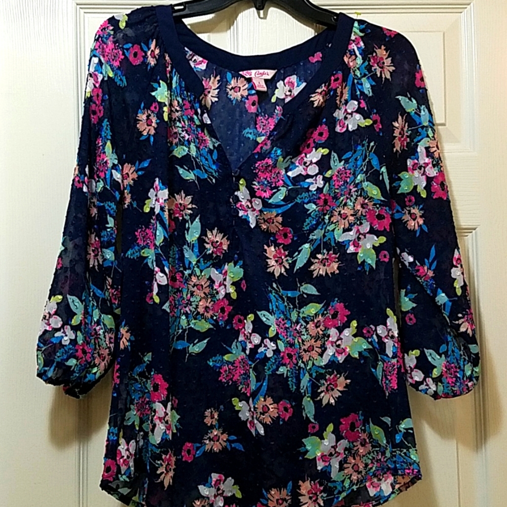 Super cute blouse